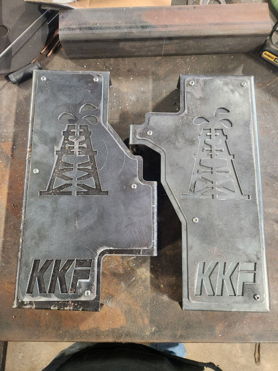 5G Cummins Battery Covers